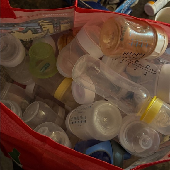 Colorful Baby Bottles Lot - Picture 3 of 3